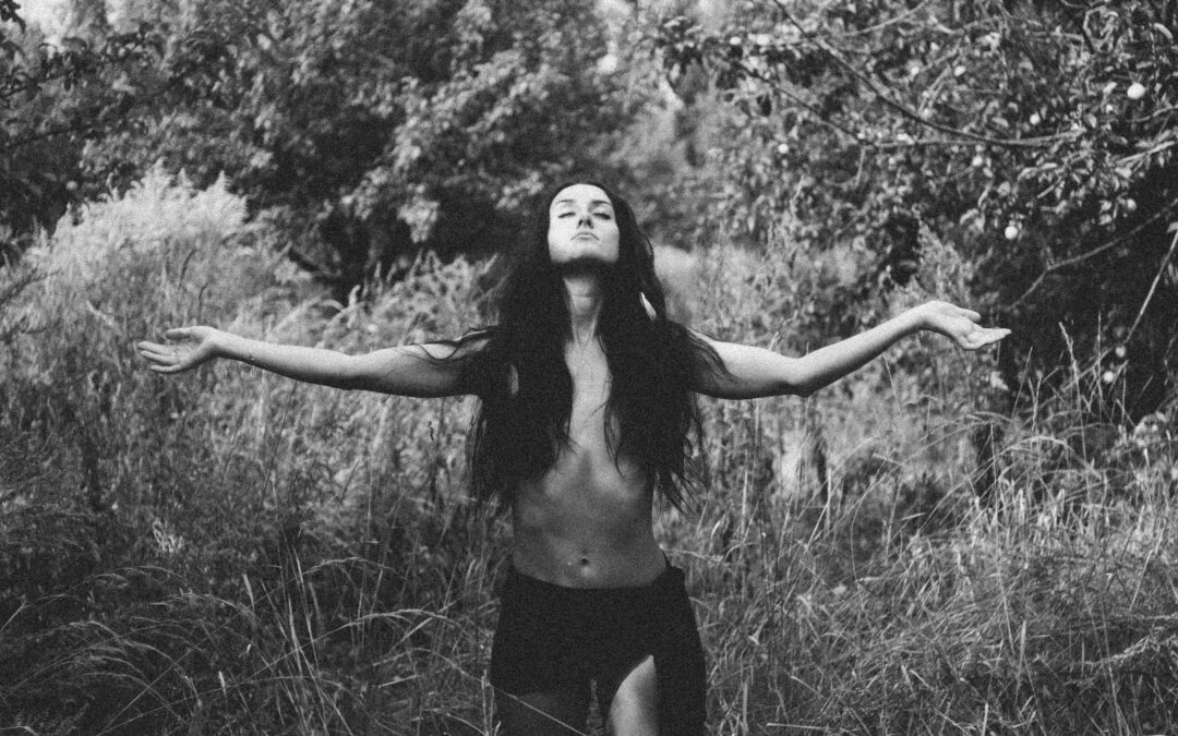 The tale of Vasalisa reveals how true transformation begins in darkness, guiding us to rebirth, intuition, and feminine wisdom.